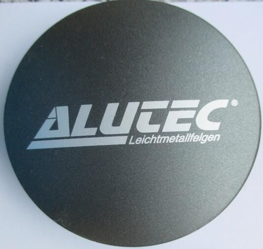Alutec velje ilukilp 64mm grafiit koos Silver lettering N32 9N32ALUTEC-GRA