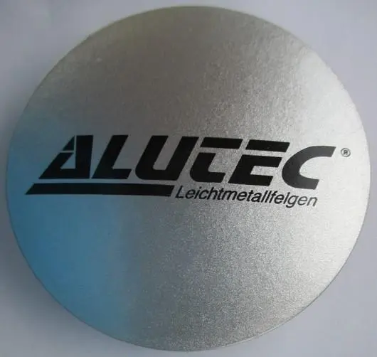 Alutec veljekapsel 61mm Silver koos Black lettering N56 9N56AL-900128170